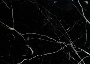 konglomerat kwarcowy nero marquina